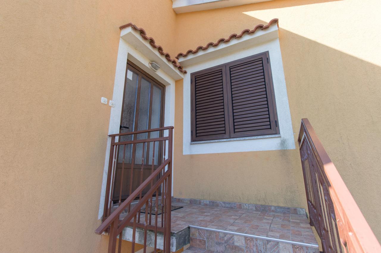 Apartment Anton Cres Exterior foto